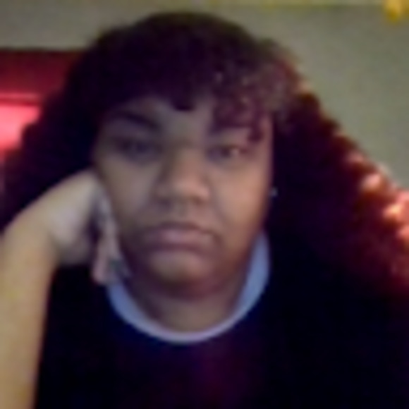 Meet your Posher, Christina - Picture 1 of 1